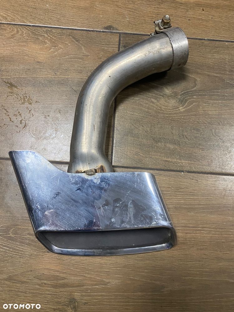 Audi Q7 Końcówka Nakładka Wydechu 4M0253682J ORG - 1