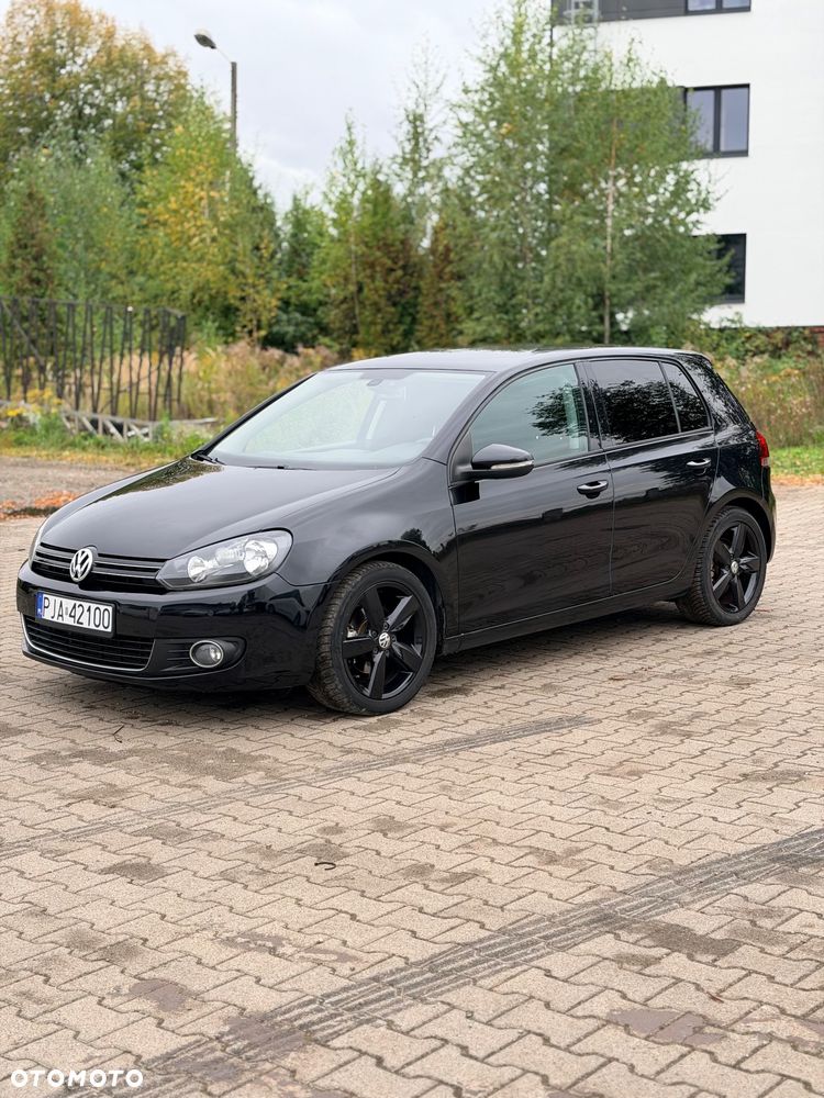 Volkswagen Golf - 2