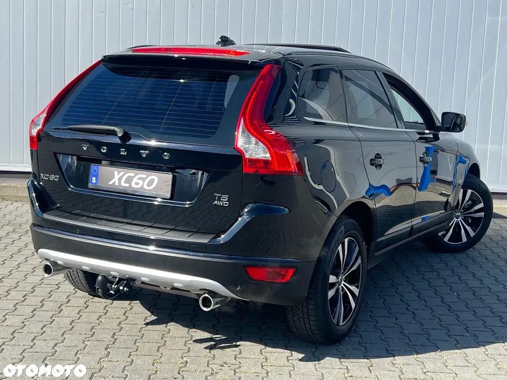 Volvo XC 60 T5 Powershift Summum - 3