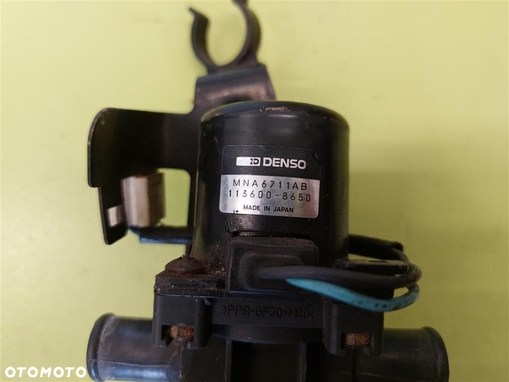 Elektrozawór wody Jaguar  XJ 4.0B 224KM  X300 1994-1997 DENOS MNA6711AB - 4