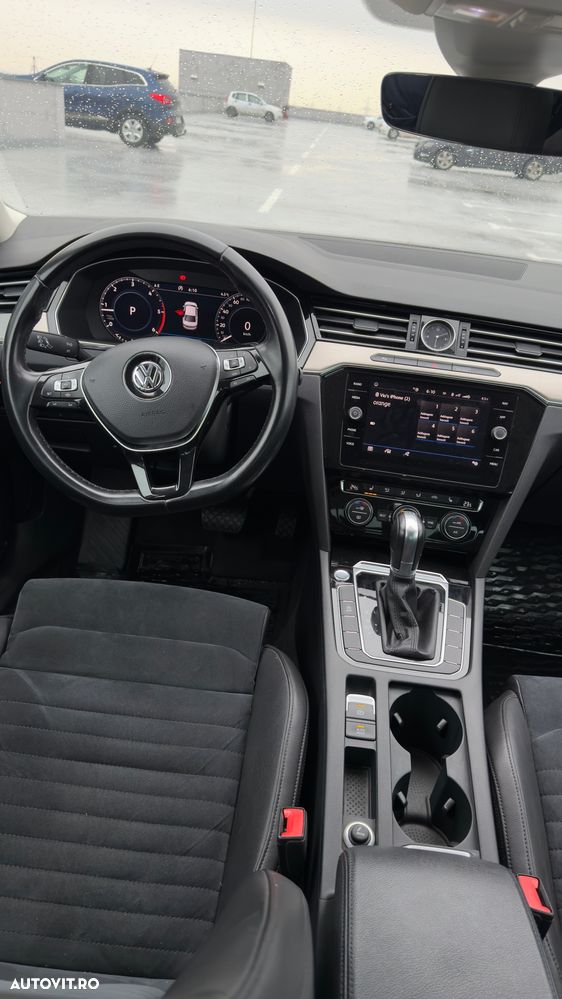 Volkswagen Passat 2.0 TDI SCR DSG (BlueM Tech) Highline - 18