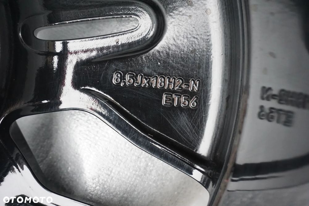 Mercedes 5x112 18 8,5J et56 A2054028300 - 5