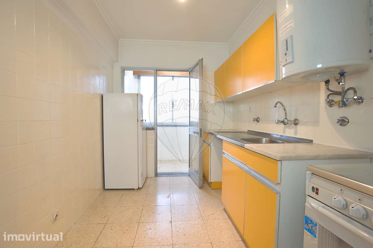 Apartamento T3 para arrendamento - View 4