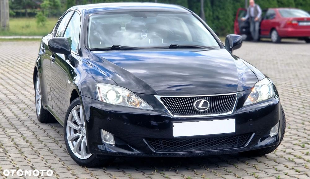 Lexus IS 250 Luxury Line - 4