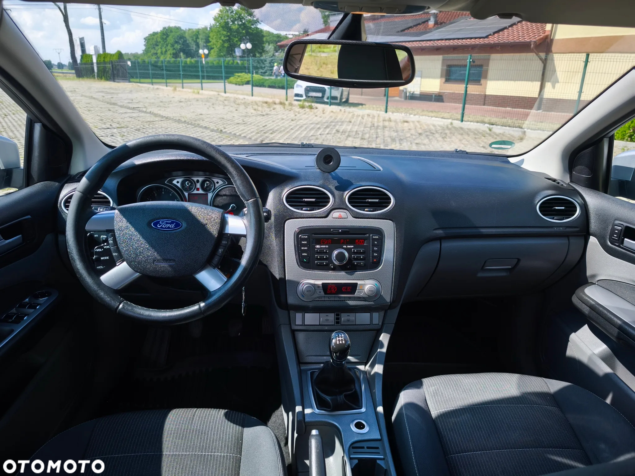 Ford Focus 1.8 FF Platinium X - 22