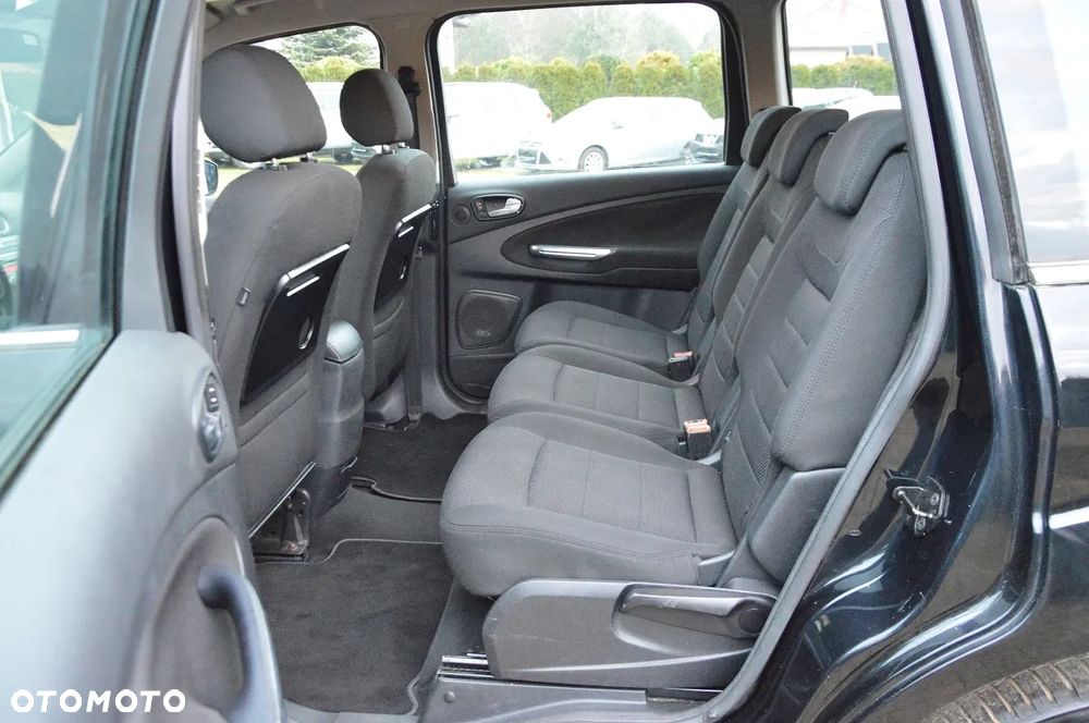 Ford Galaxy 2.0 TDCi Titanium - 24