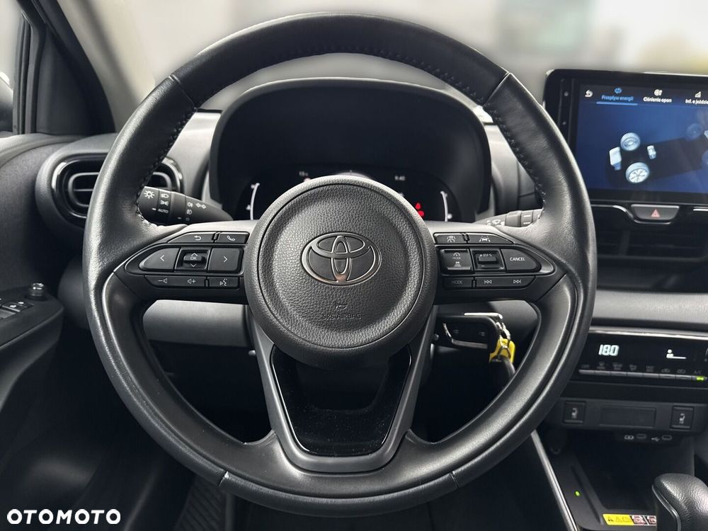 Toyota Yaris Hybrid 1.5 Style - 34
