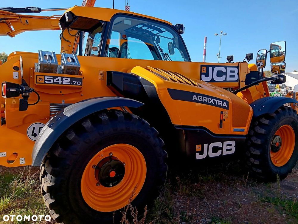 JCB 542-70 Agri Xtra - 4