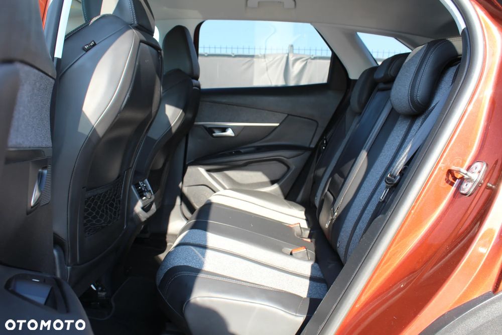 Peugeot 3008 1.6 THP Allure S&S EAT6 - 28