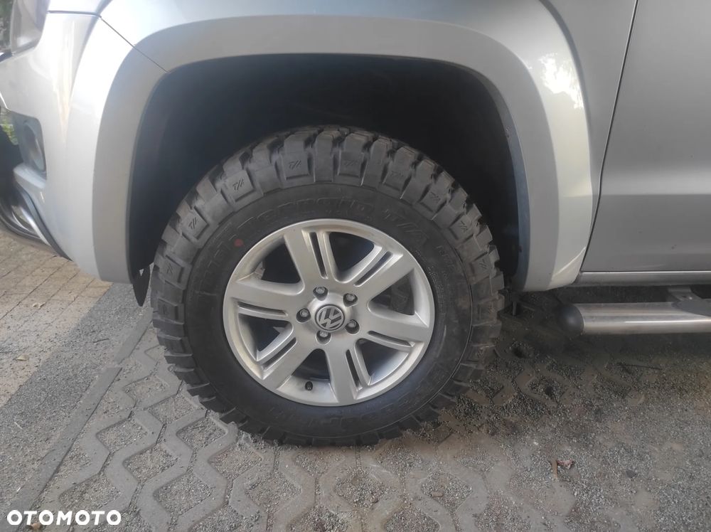 Volkswagen Amarok - 17