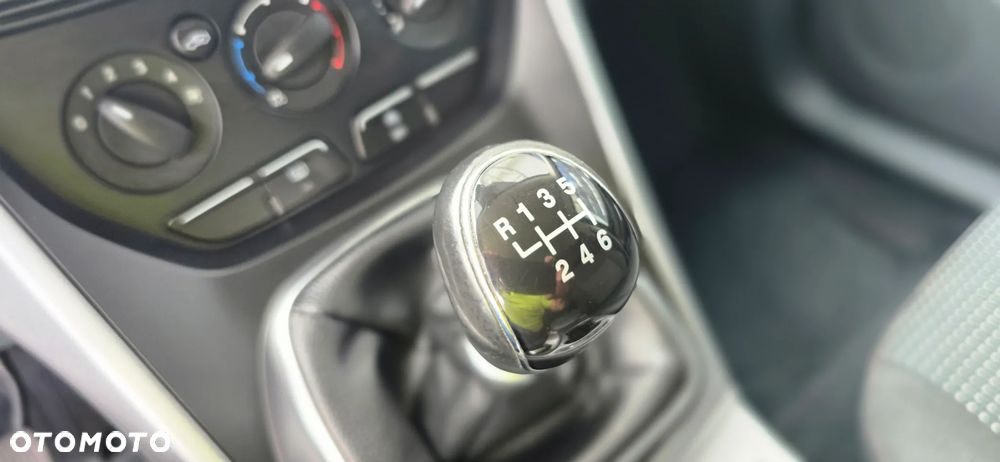 Ford C-MAX 1.6 TDCi Titanium - 12