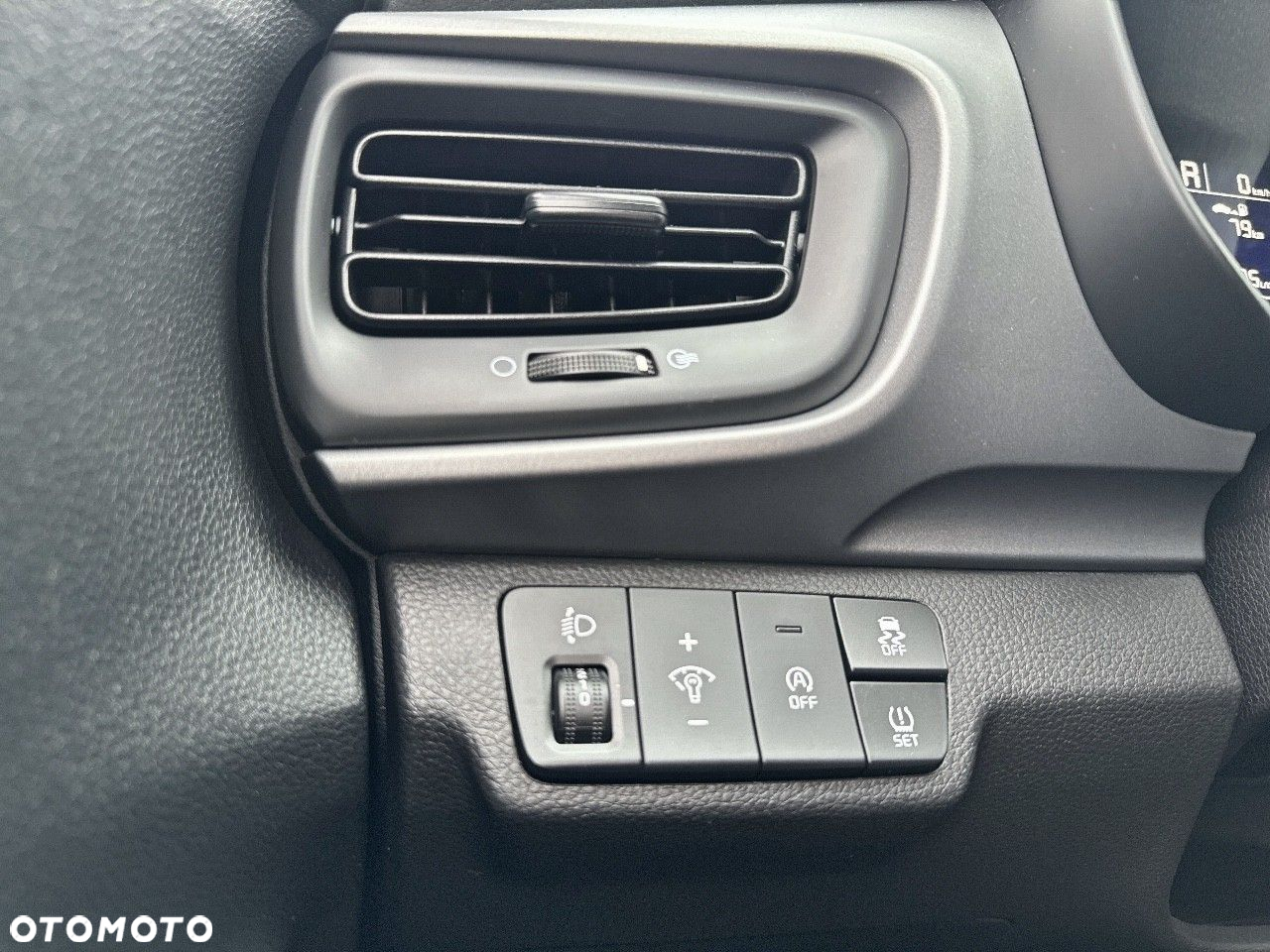 Kia Stonic 1.0 T-GDI L - 23