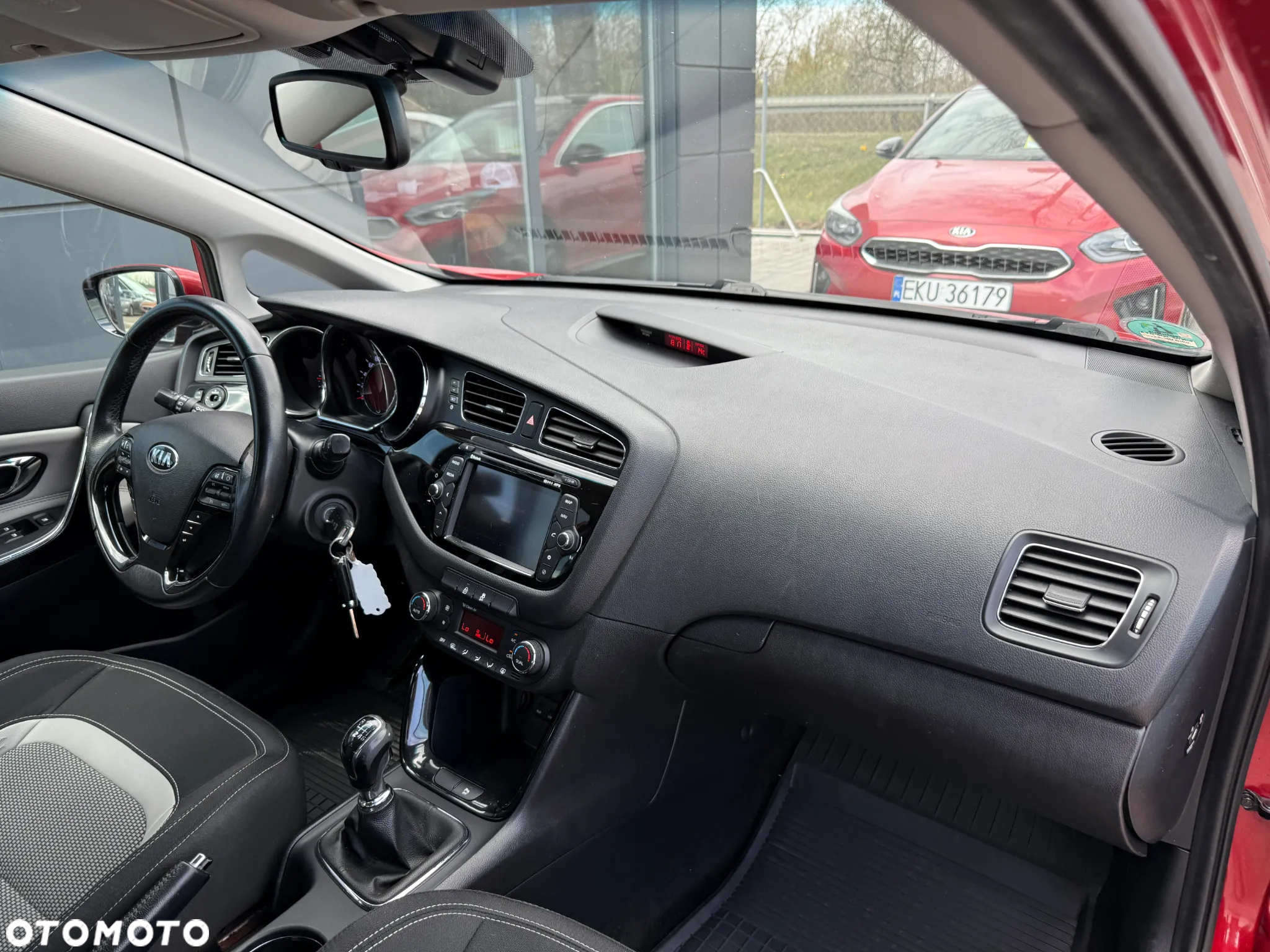 Kia Ceed 1.6 CRDi SCR L - 25