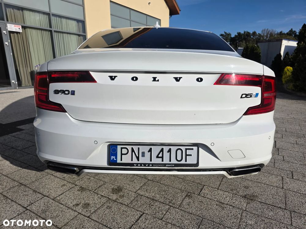Volvo S90 D3 SCR R-Design - 4