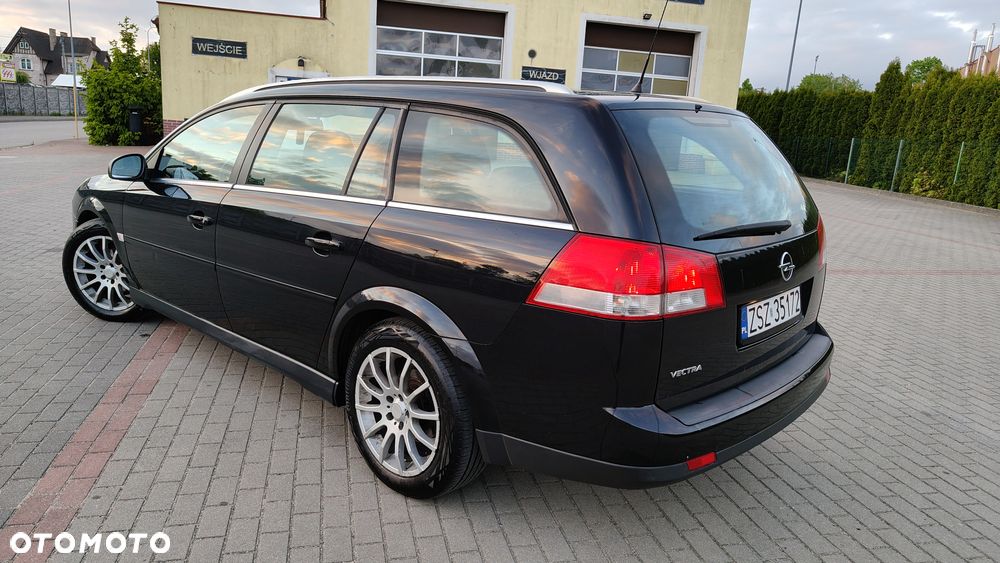 Opel Vectra 1.8 Essentia - 11
