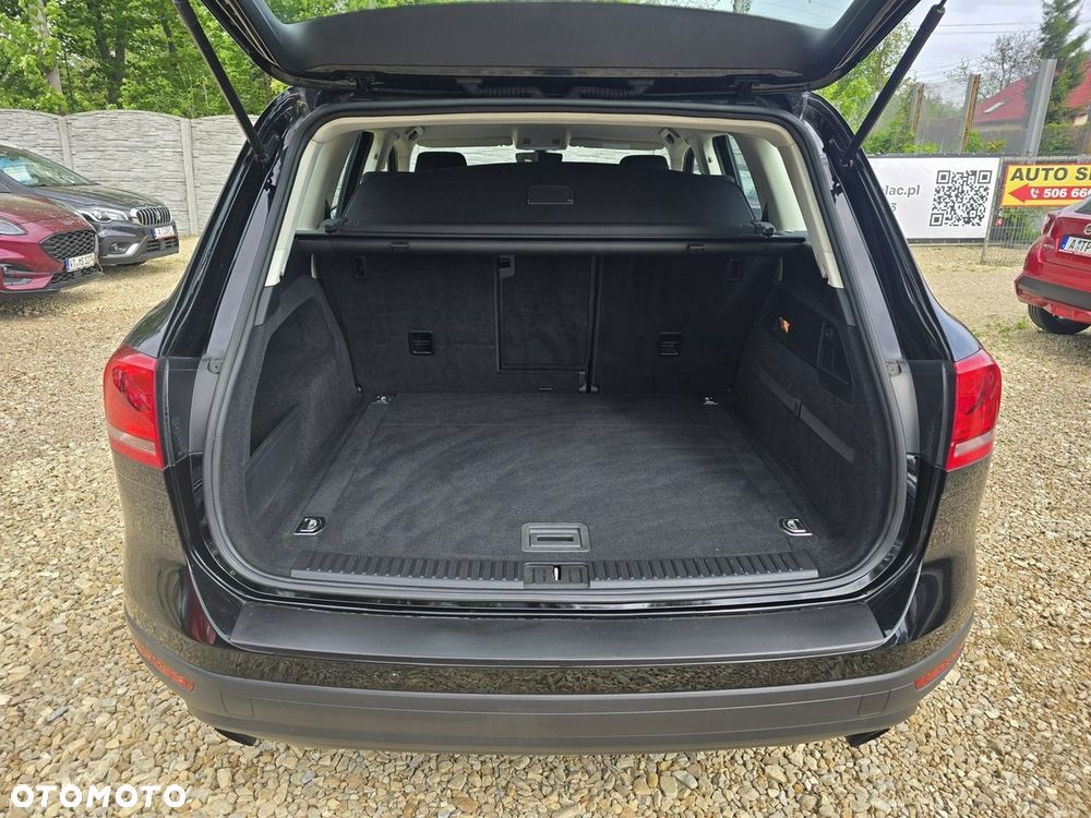 Volkswagen Touareg 3.0 V6 TDI BMT Business Line - 26