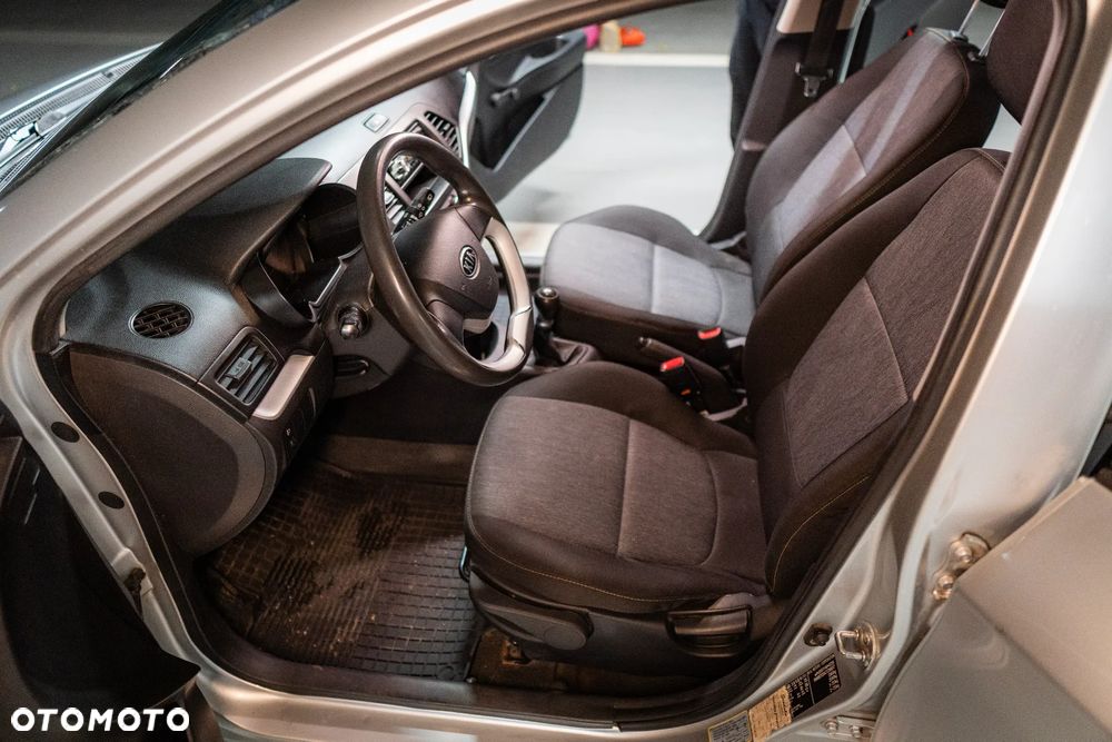 Kia Picanto 1.0 M - 15