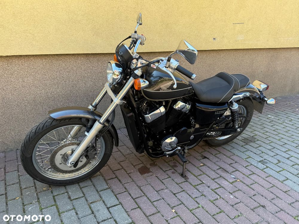 Honda VT - 13