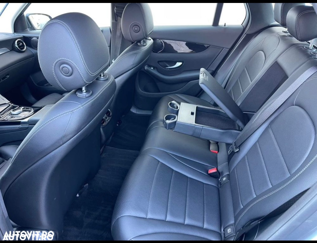 Mercedes-Benz GLC 220 d 4Matic 9G-TRONIC Exclusive - 8