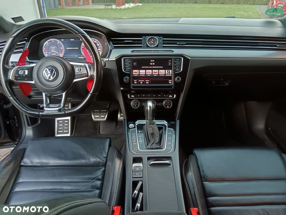 Volkswagen Passat 2.0 TDI SCR DSG 4Motion Business - 11