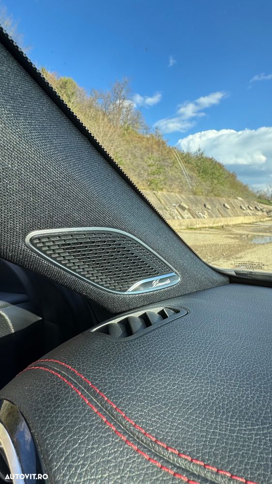 Mercedes-Benz CLA 220 - 11
