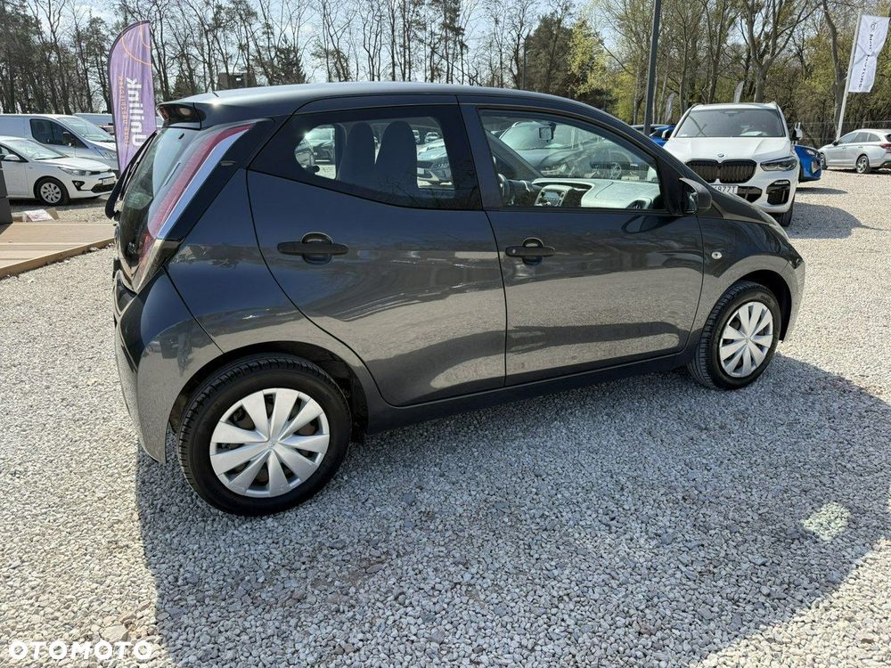 Toyota Aygo - 14