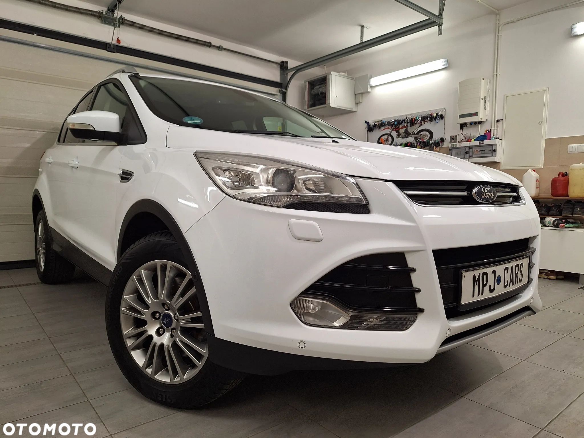 Ford Kuga 2.0 TDCi 4WD Titanium - 1