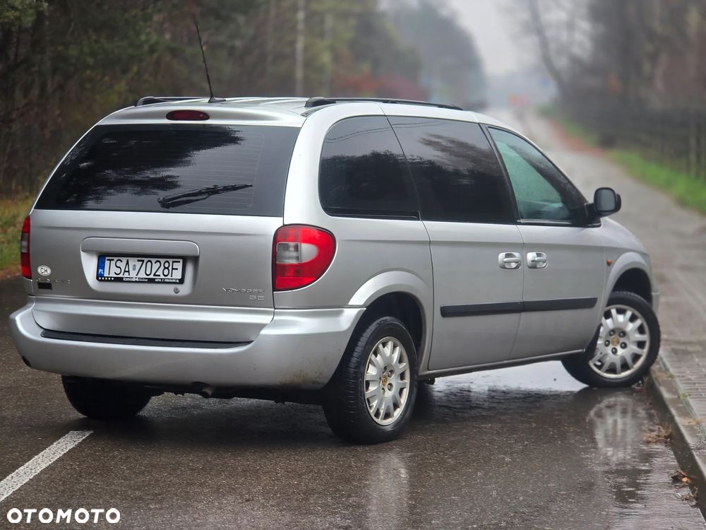 Chrysler Voyager 2.4 SE - 4