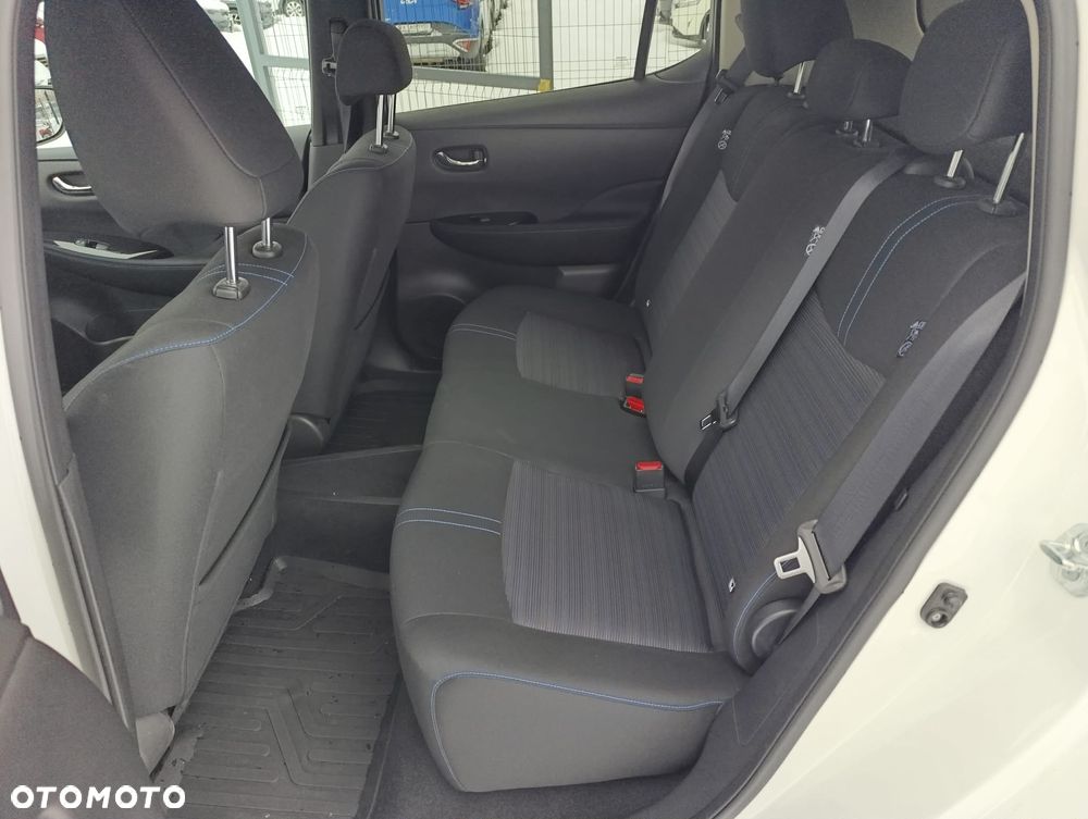 Nissan Leaf 40kWh N-Connecta - 10