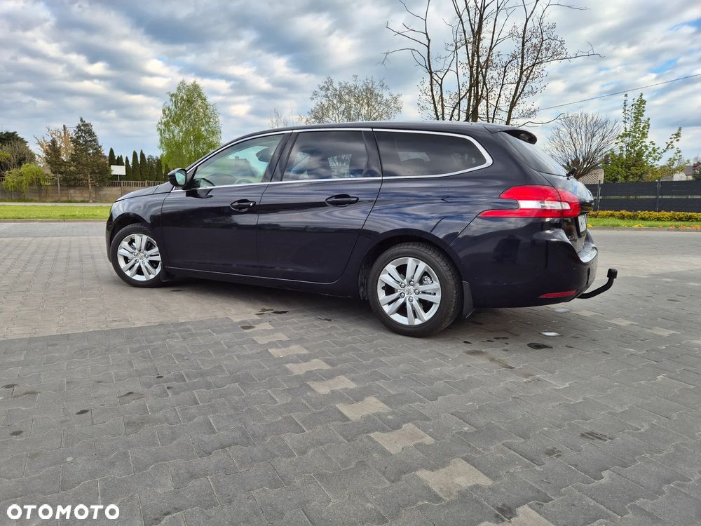 Peugeot 308 1.6 BlueHDi Allure S&S - 8