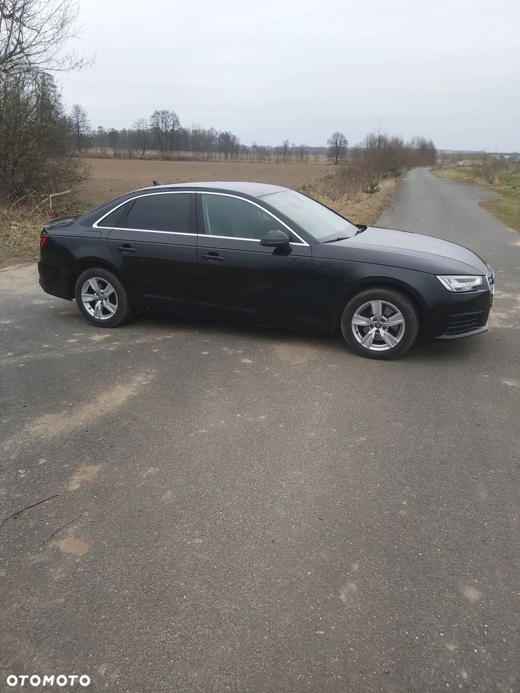 Audi A4 Limousine 30 TDI S tronic design - 7