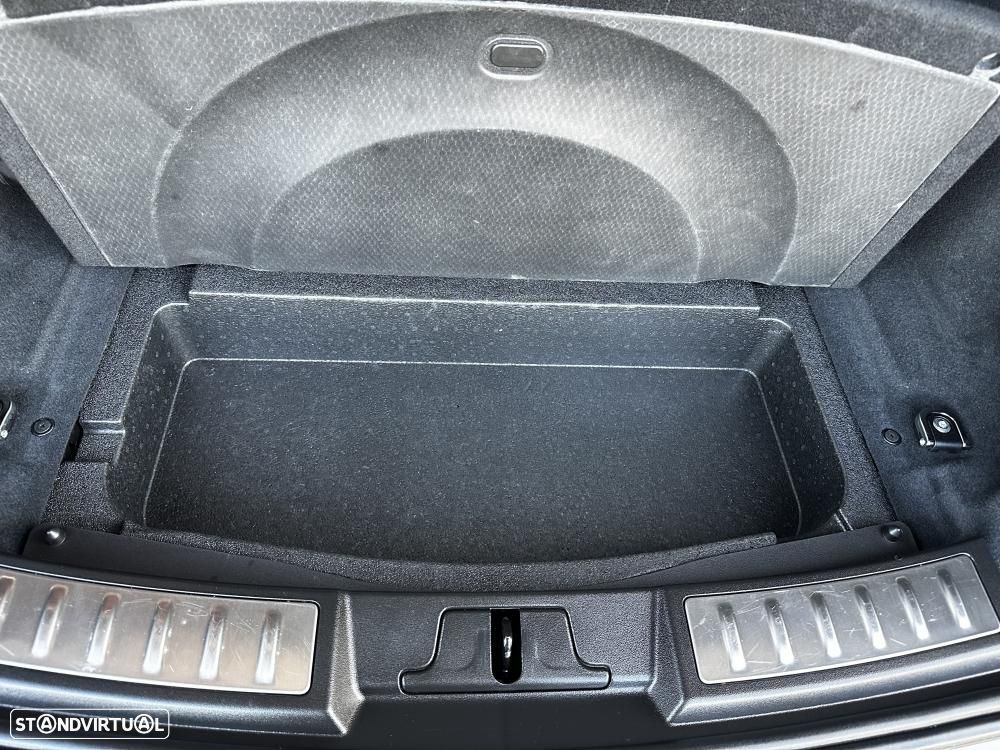 Land Rover Range Rover Evoque 1.5 P300e AWD R-Dynamic S Auto - 48