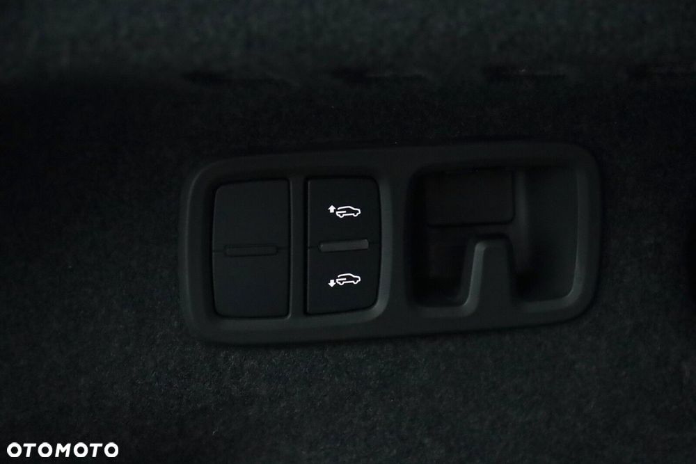 Audi Q8 - 8