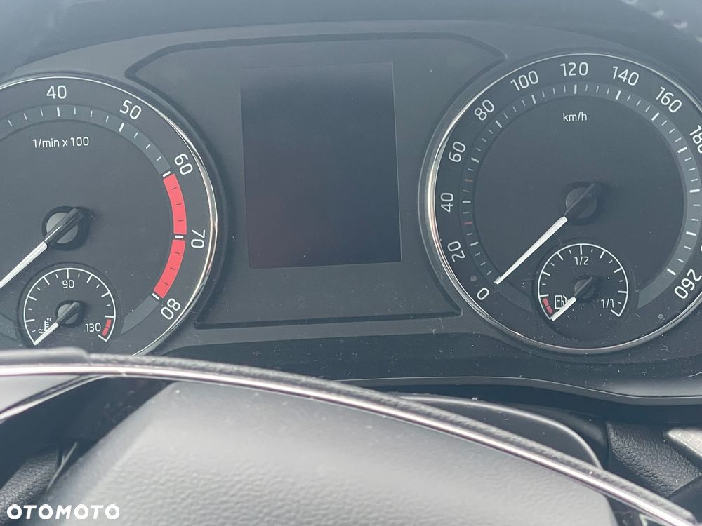 Skoda Octavia ver-1-5-tsi-act-style - 26