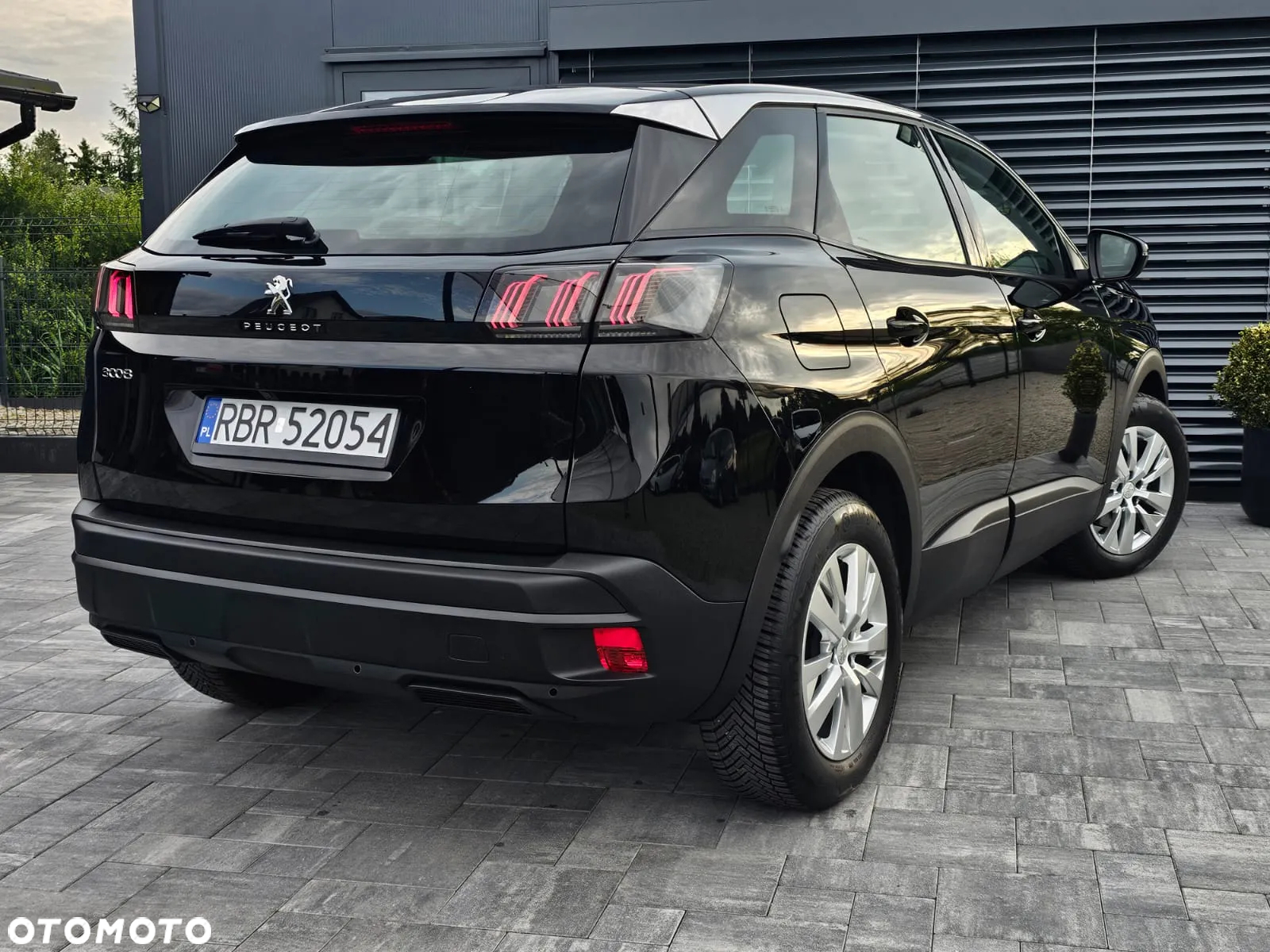 Peugeot 3008 1.5 BlueHDi Allure Pack S&S EAT8 - 27