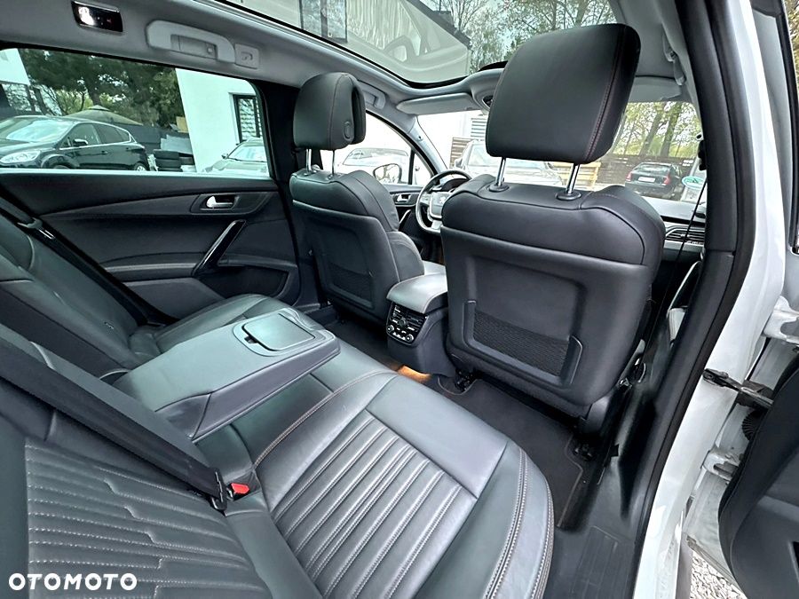 Peugeot 508 RXH BlueHDi 180 EAT6 Stop&Start - 23