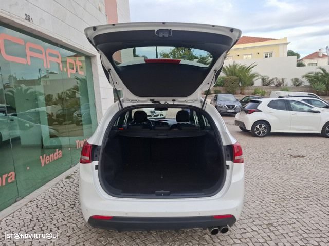 Kia Ceed SW 1.6 CRDi GT Line - 48