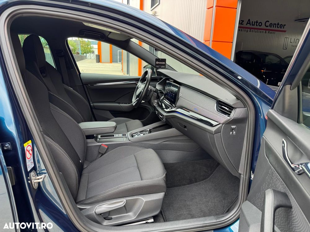 Skoda Octavia 2.0 TDI DSG 4X4 Sportline - 8