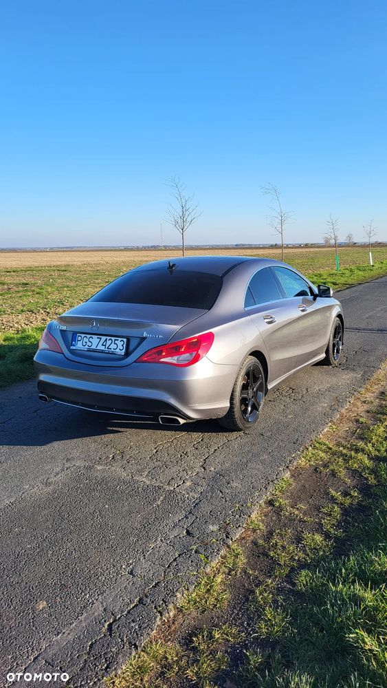Mercedes-Benz CLA 250 4-Matic - 3