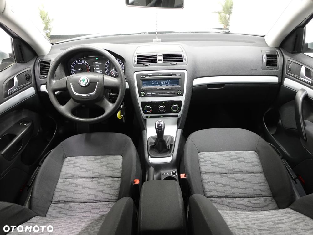 Skoda Octavia 1.6 TDI DPF Classic - 30