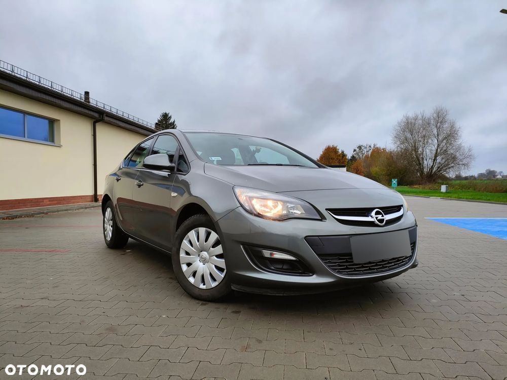 Opel Astra - 12