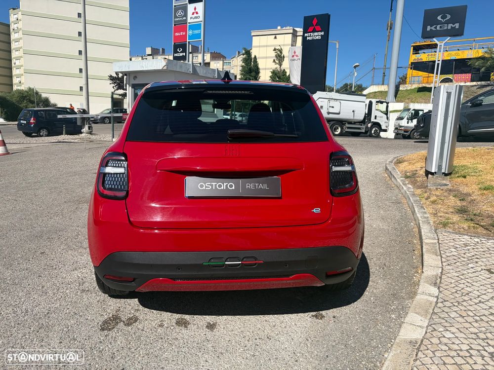 Fiat 600e 54 kWh Pop - 6