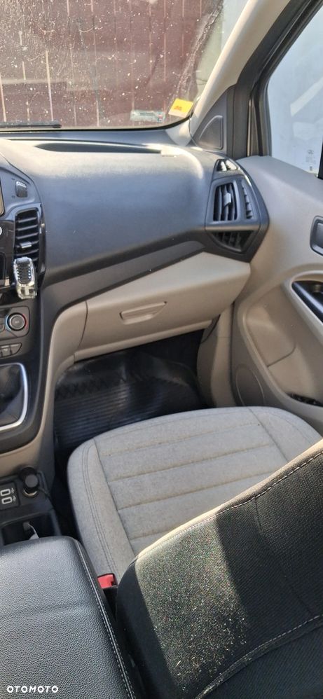 Ford Tourneo Connect 1.5 EcoBlue Titanium - 12
