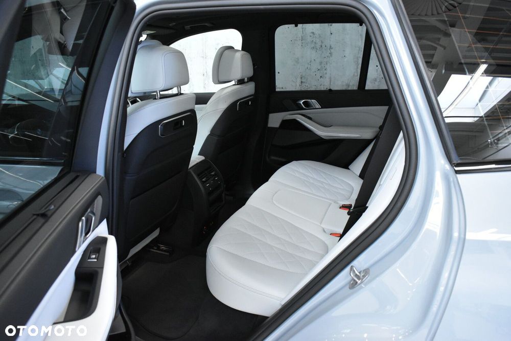 BMW X5 xDrive40d mHEV sport - 29