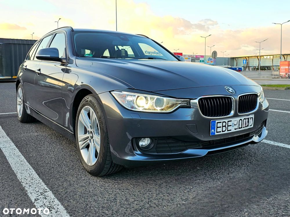 BMW Seria 3 320d DPF Edition Lifestyle - 36