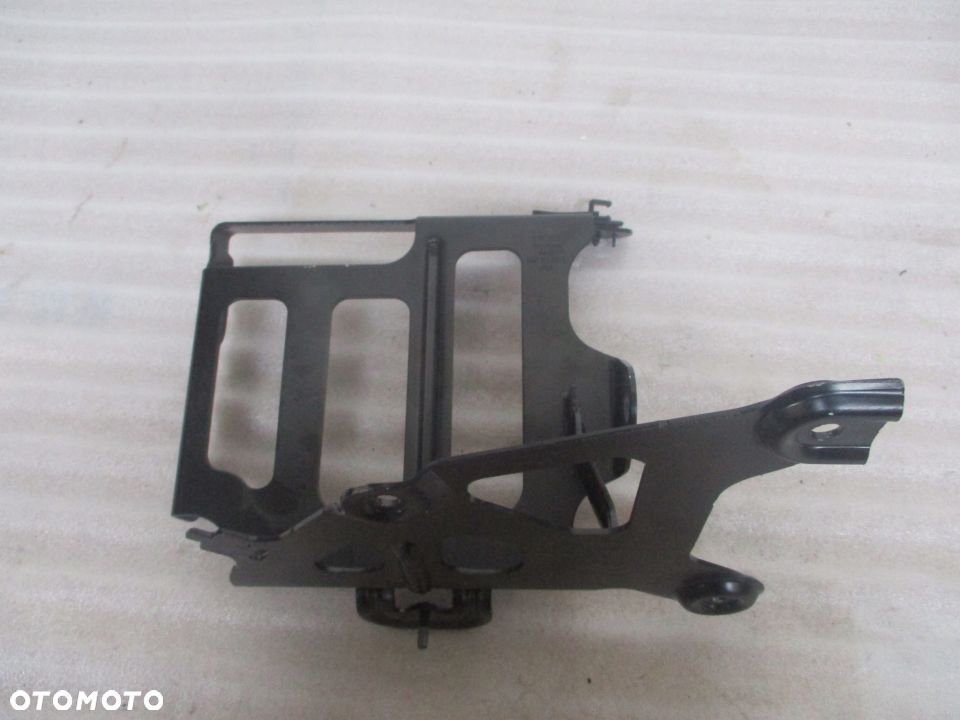 MOCOWANIE UCHWYT AUDI VW SEAT SKODA 5QF121093L 2018 - 1