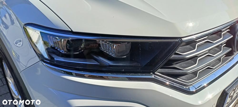 Volkswagen T-Roc 1.5 TSI ACT Premium DSG - 4