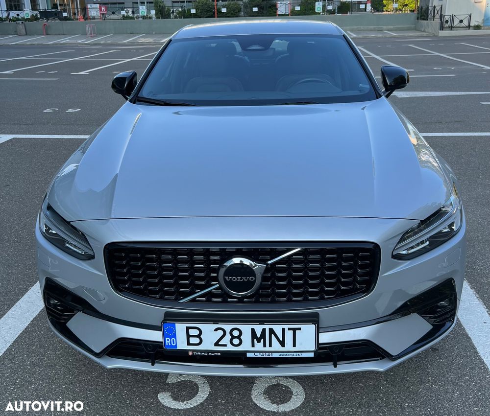 Volvo S90 B4 MHEV AT Plus Bright - 22