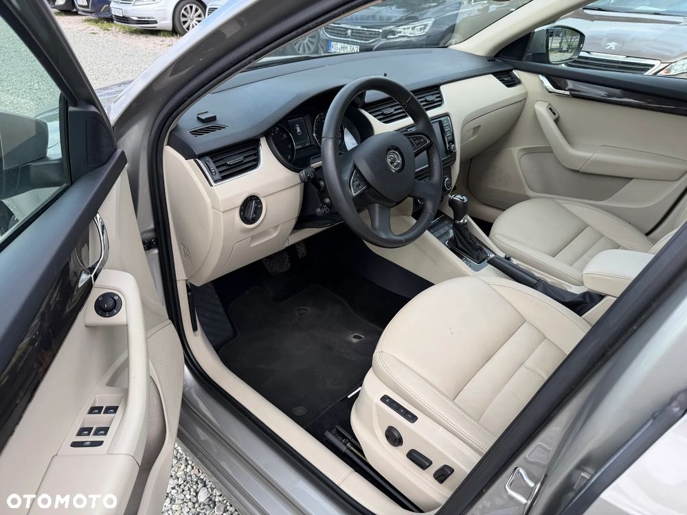 Skoda Octavia 1.8 TSI Green tec Elegance - 24
