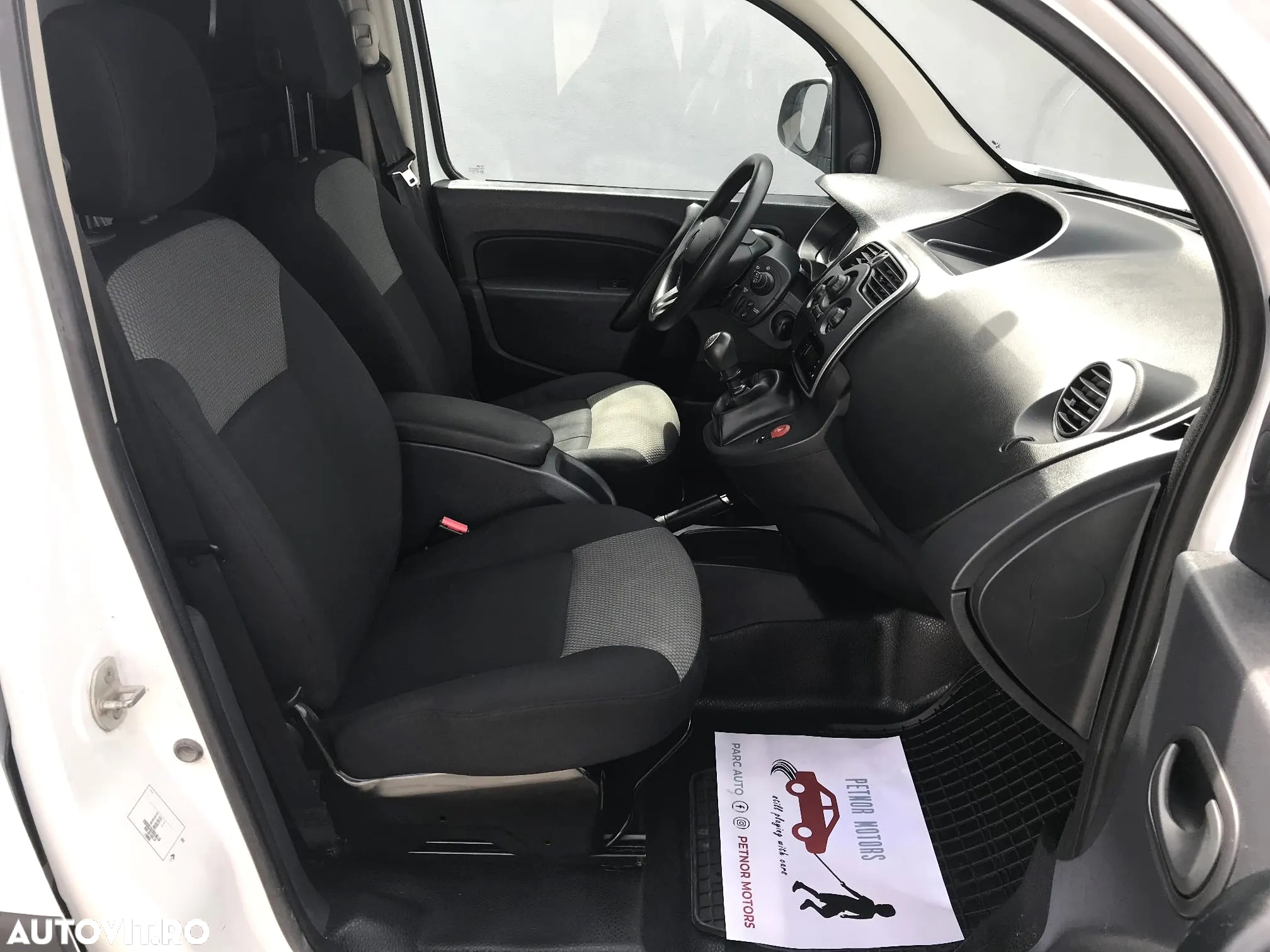 Renault Kangoo BLUE dCi 80 START - 16